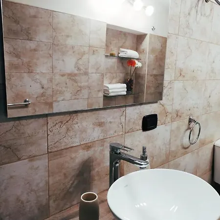 Spazio Archi - La Casetta Al Centro