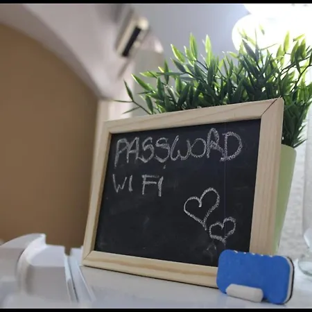 Spazio Archi - La Casetta Al Centro * Catânia