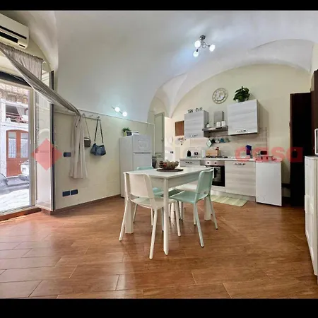 Spazio Archi - La Casetta Al Centro Catânia