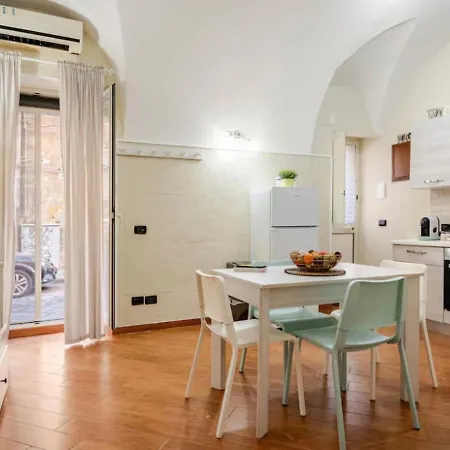 Spazio Archi - La Casetta Al Centro Catania
